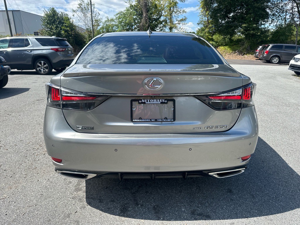 2017 Lexus GS Image 6