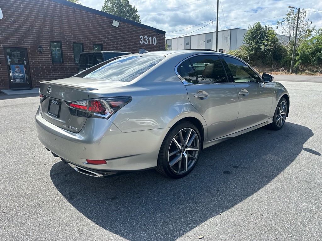 2017 Lexus GS Image 7