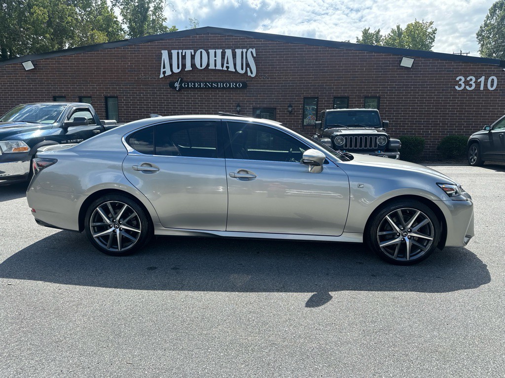 2017 Lexus GS Image 8