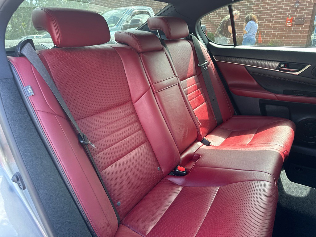 2017 Lexus GS Image 22