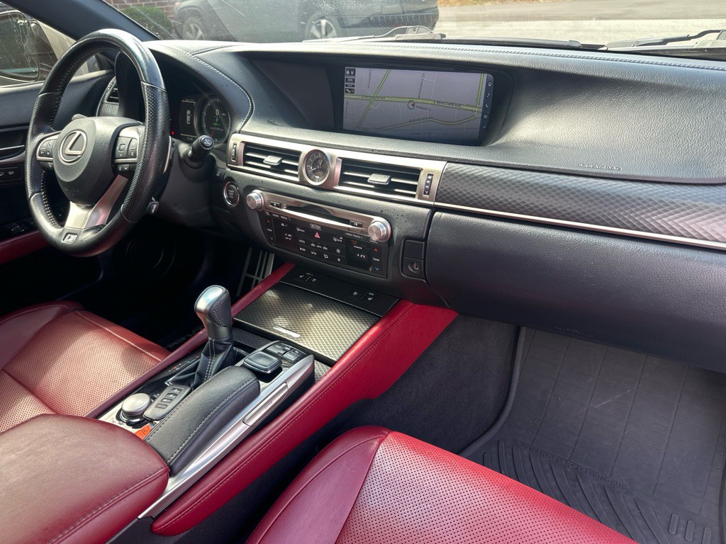 2017 Lexus GS Image 25