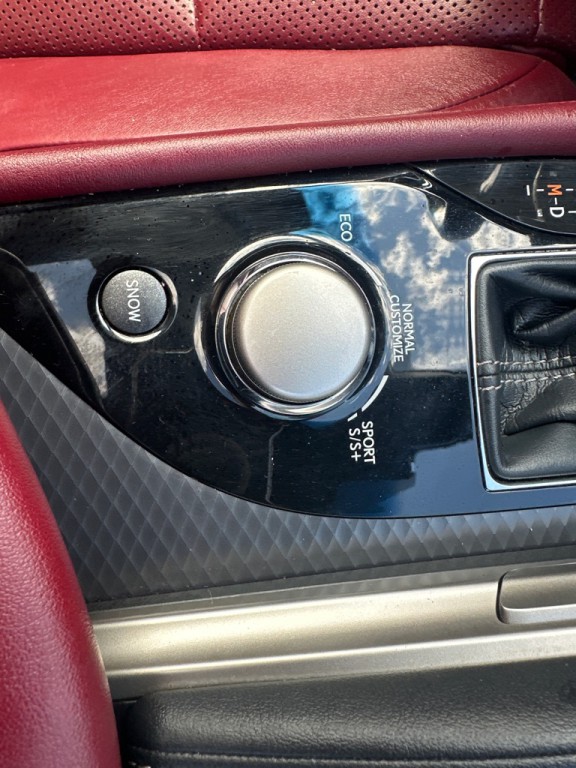 2017 Lexus GS Image 35