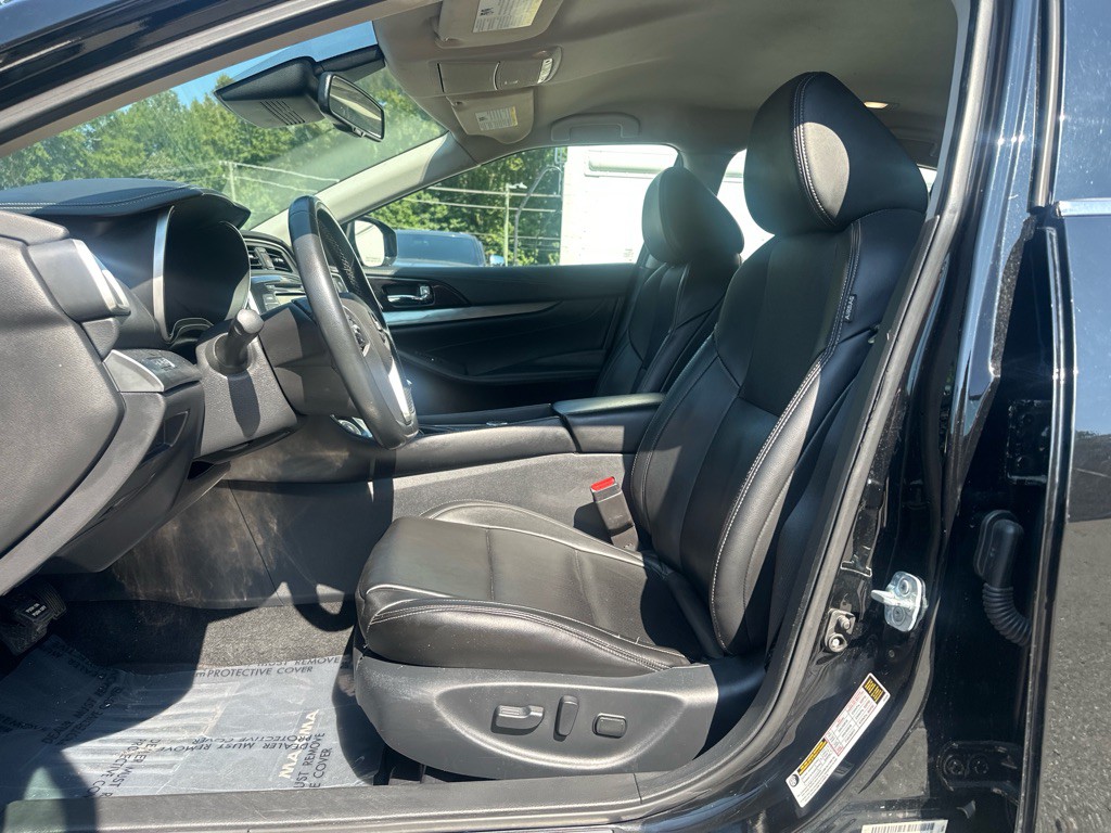 2021 Nissan Maxima Image 10