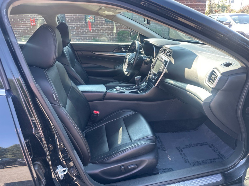 2021 Nissan Maxima Image 18