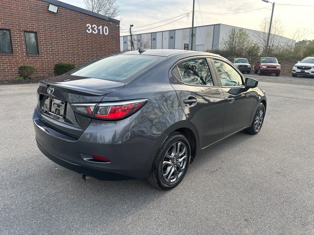 2019 Toyota Yaris Image 6