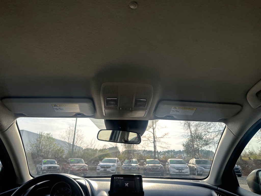2019 Toyota Yaris Image 28