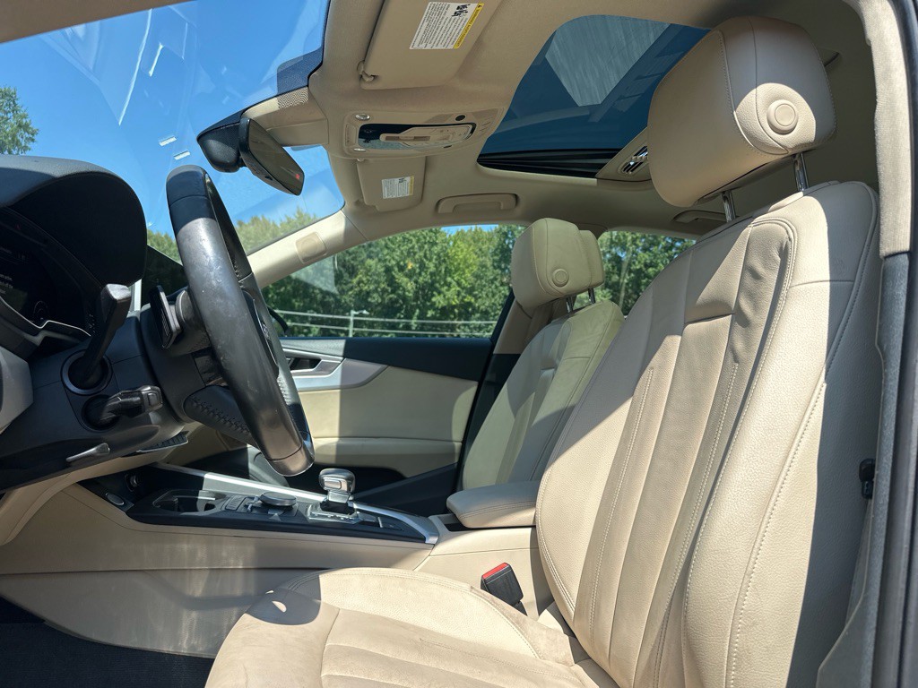 2018 Audi A4 Image 11