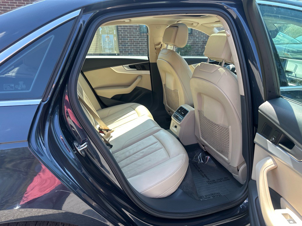 2018 Audi A4 Image 16