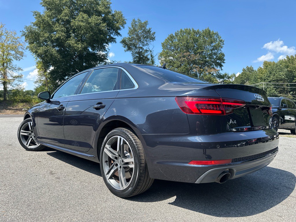 2018 Audi A4 Image 47