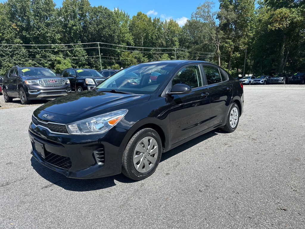 2020 Kia Rio Image 2