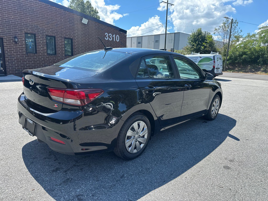 2020 Kia Rio Image 7