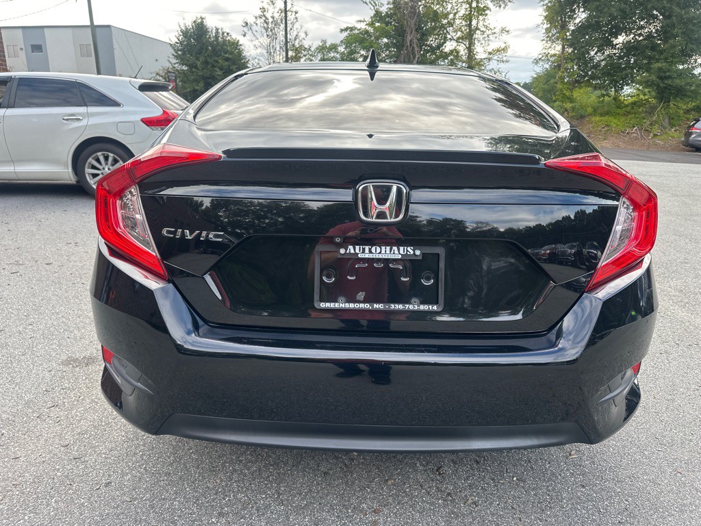 2017 Honda Civic Image 6