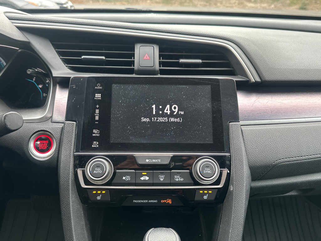 2017 Honda Civic Image 13