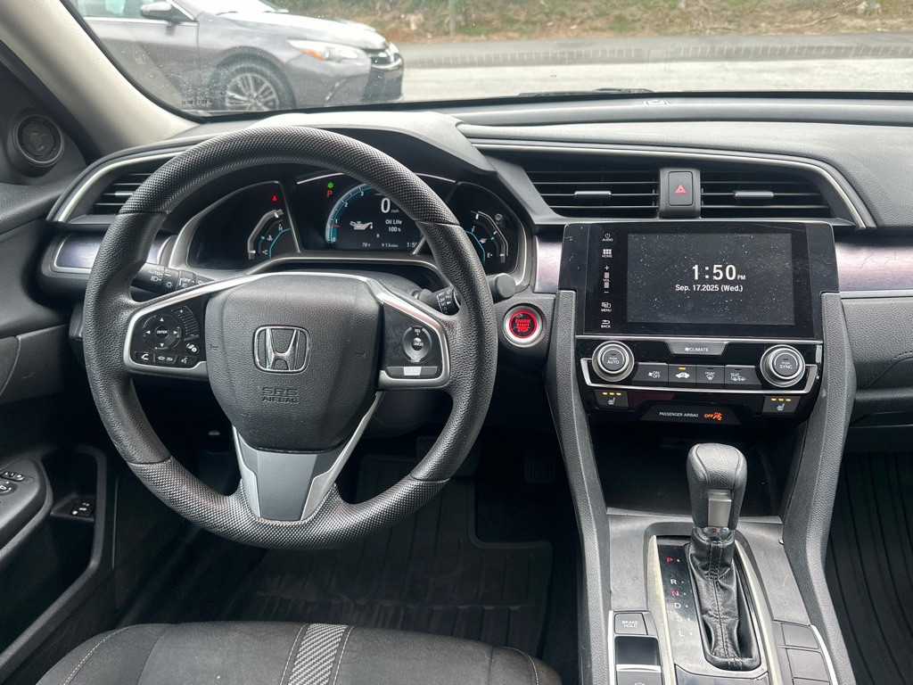 2017 Honda Civic Image 15