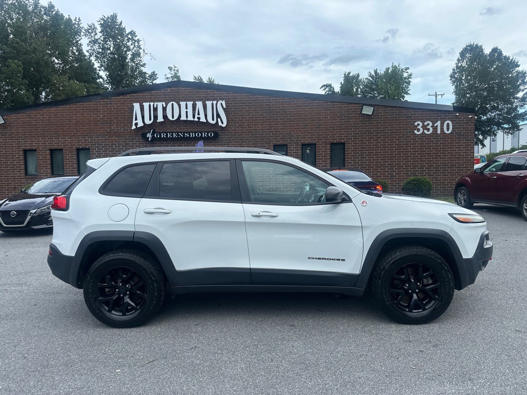 2016 Jeep Cherokee Image 8