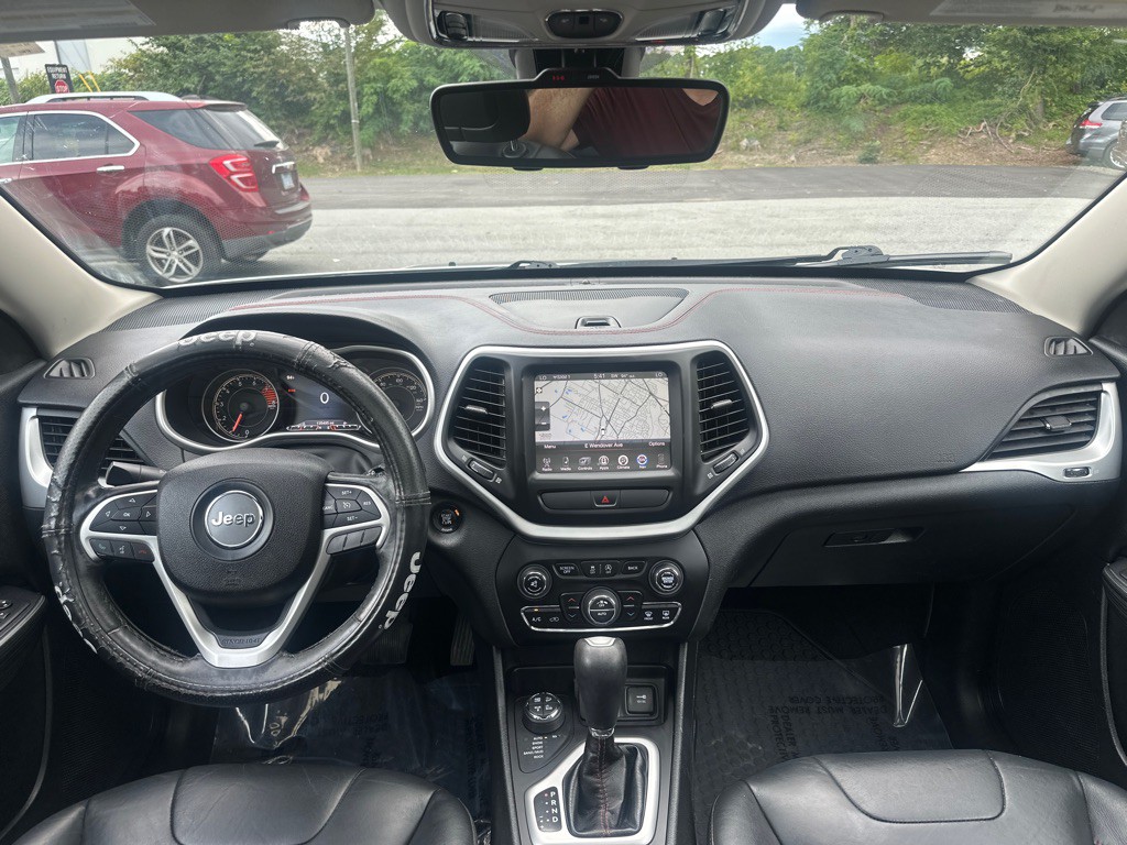 2016 Jeep Cherokee Image 22