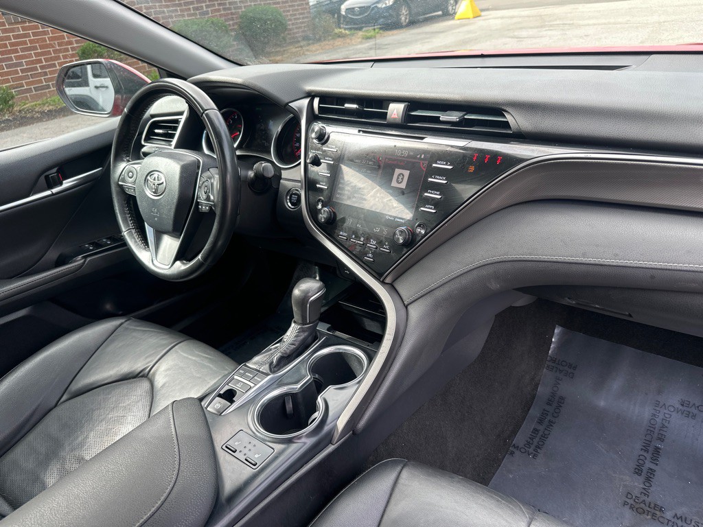 2019 Toyota Camry Image 22