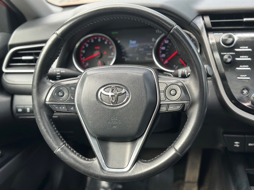 2019 Toyota Camry Image 24