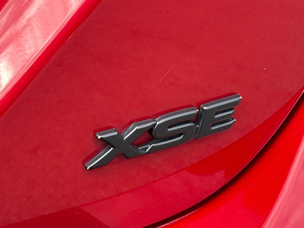 2019 Toyota Camry Image 44