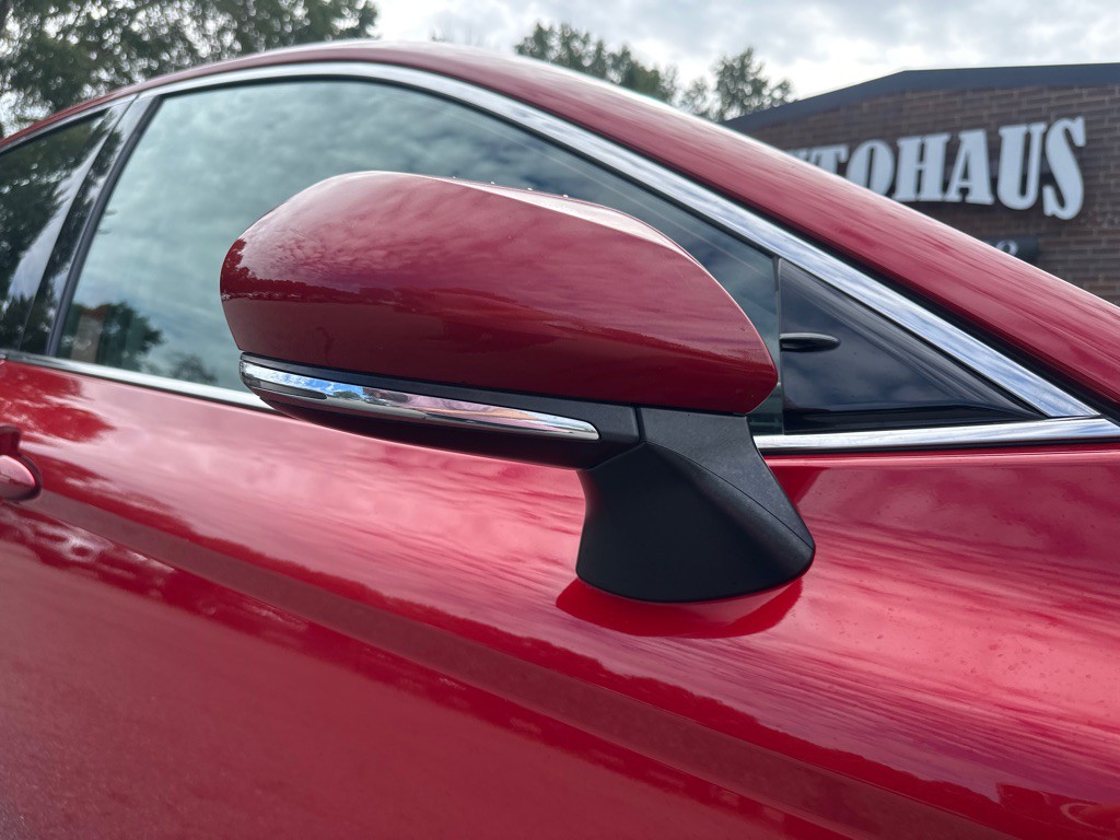 2019 Toyota Camry Image 48