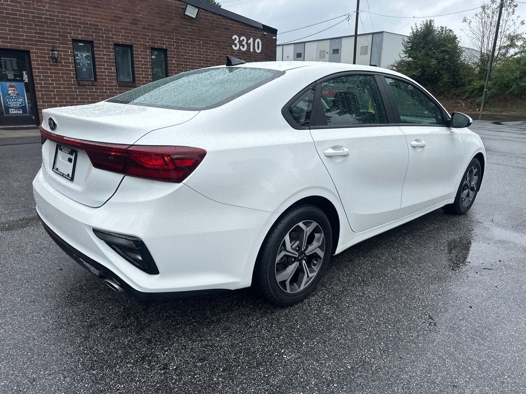 2021 Kia Forte Image 7
