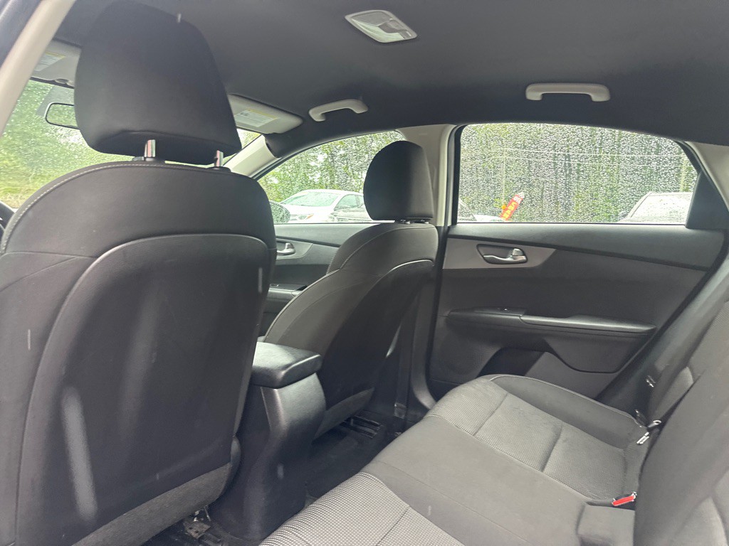 2021 Kia Forte Image 14