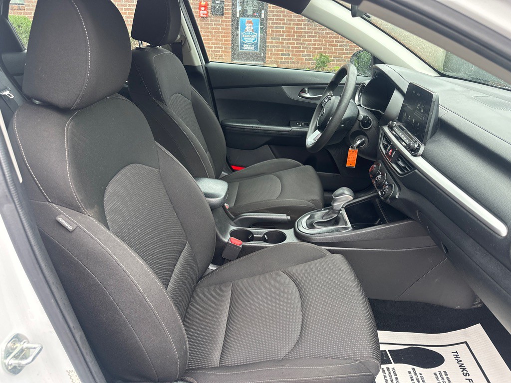 2021 Kia Forte Image 19