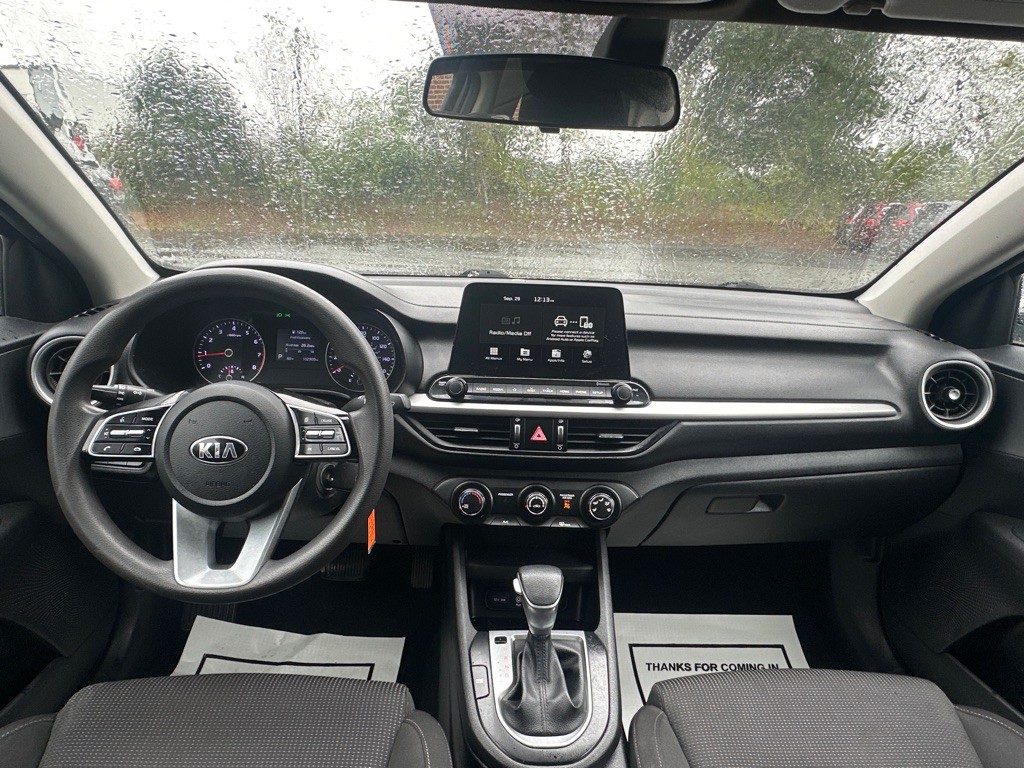 2021 Kia Forte Image 21