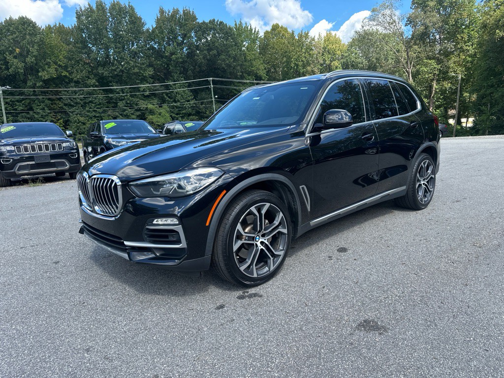 2020 BMW X5 Image 2