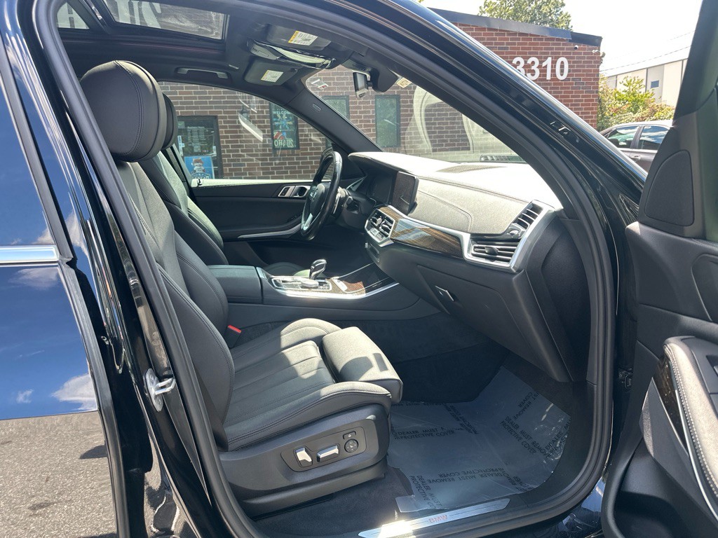 2020 BMW X5 Image 19