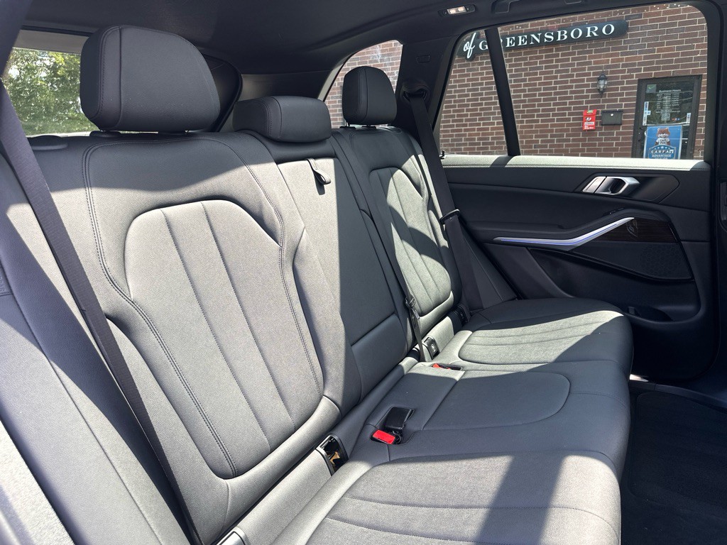 2020 BMW X5 Image 23