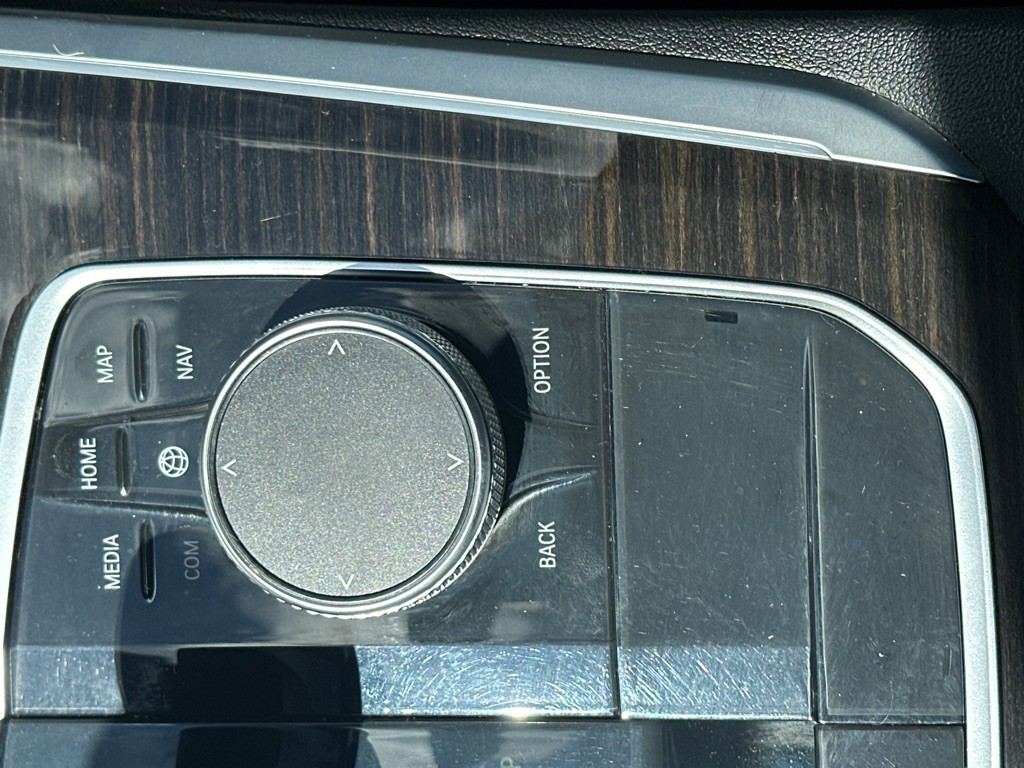 2020 BMW X5 Image 33