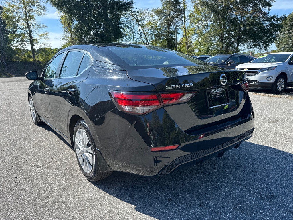 2022 Nissan Sentra Image 5