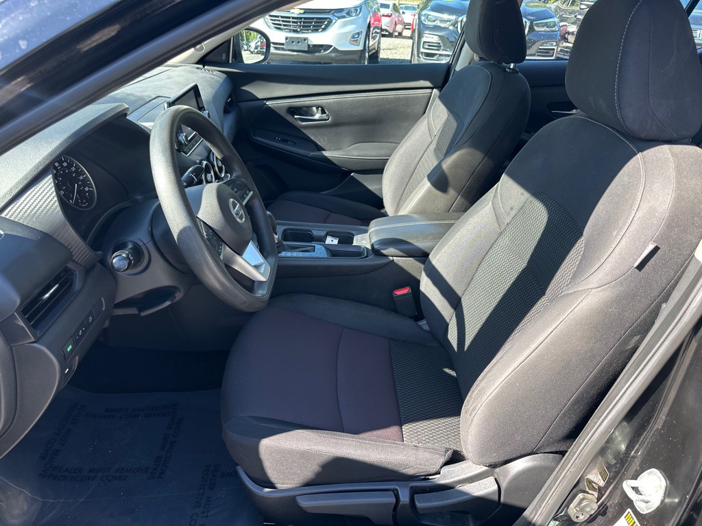 2022 Nissan Sentra Image 10