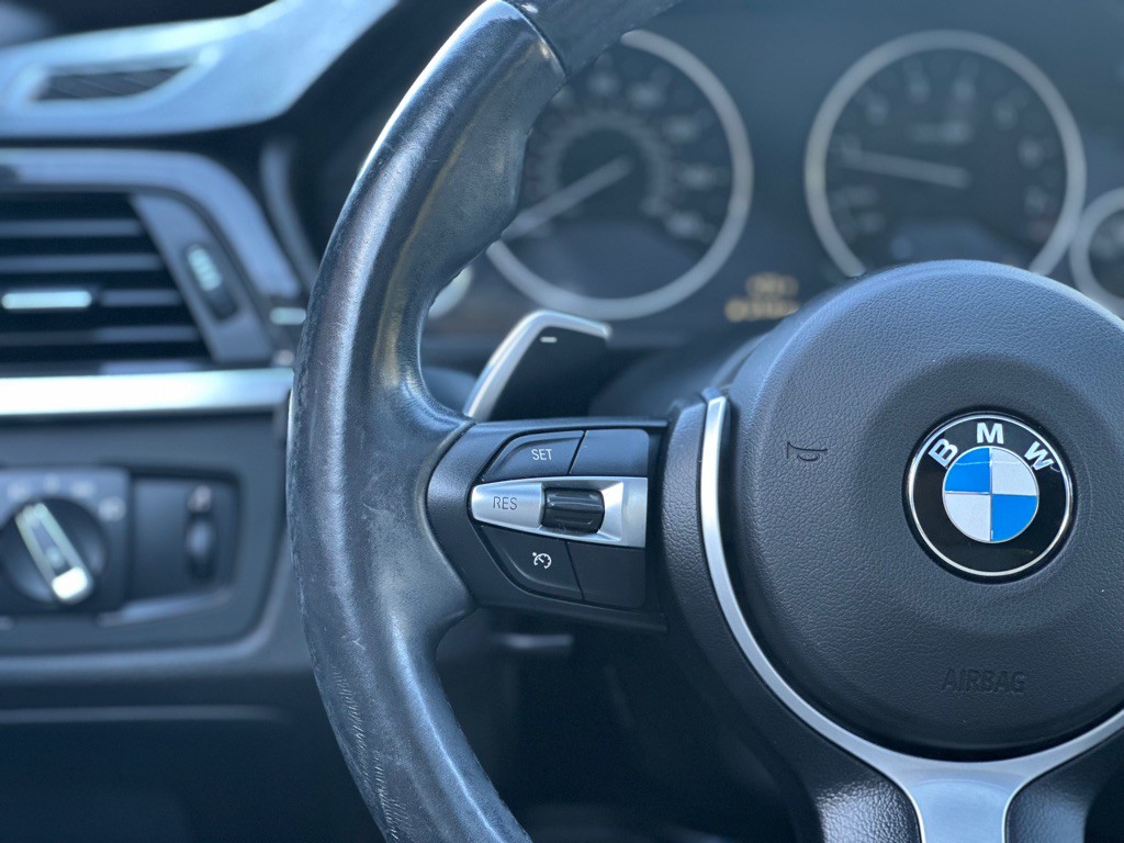 2015 BMW 4 Series Image 23