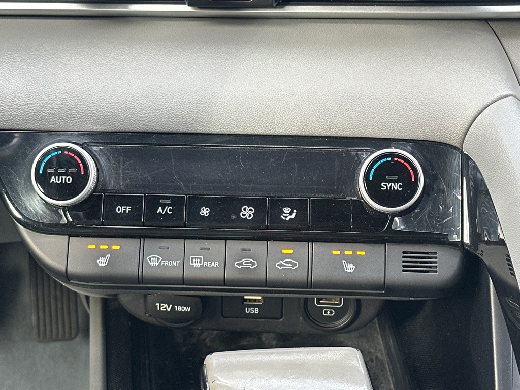 2022 Hyundai Elantra Image 27