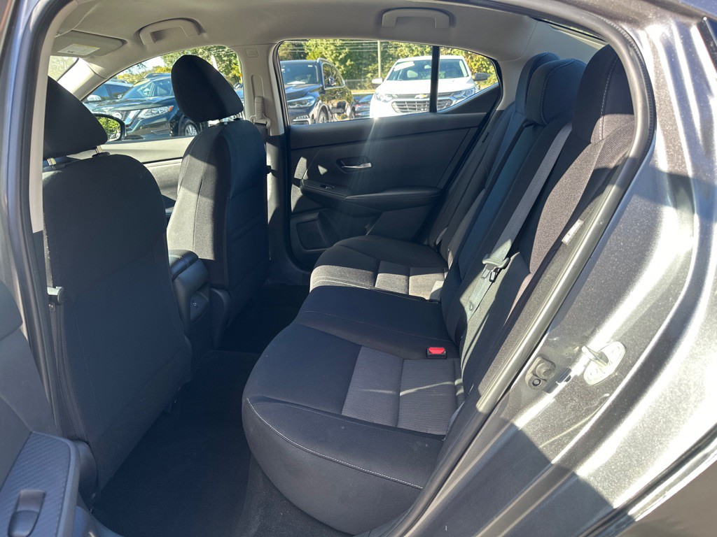 2020 Nissan Sentra Image 16