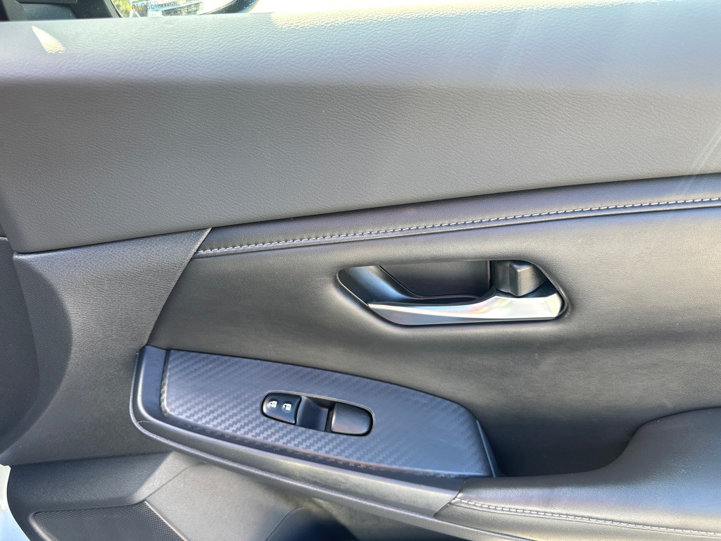 2020 Nissan Sentra Image 25