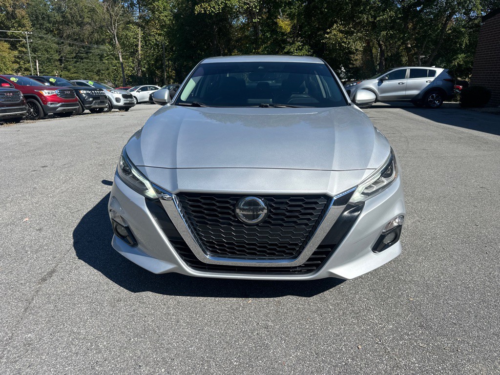 2019 Nissan Altima Image 3
