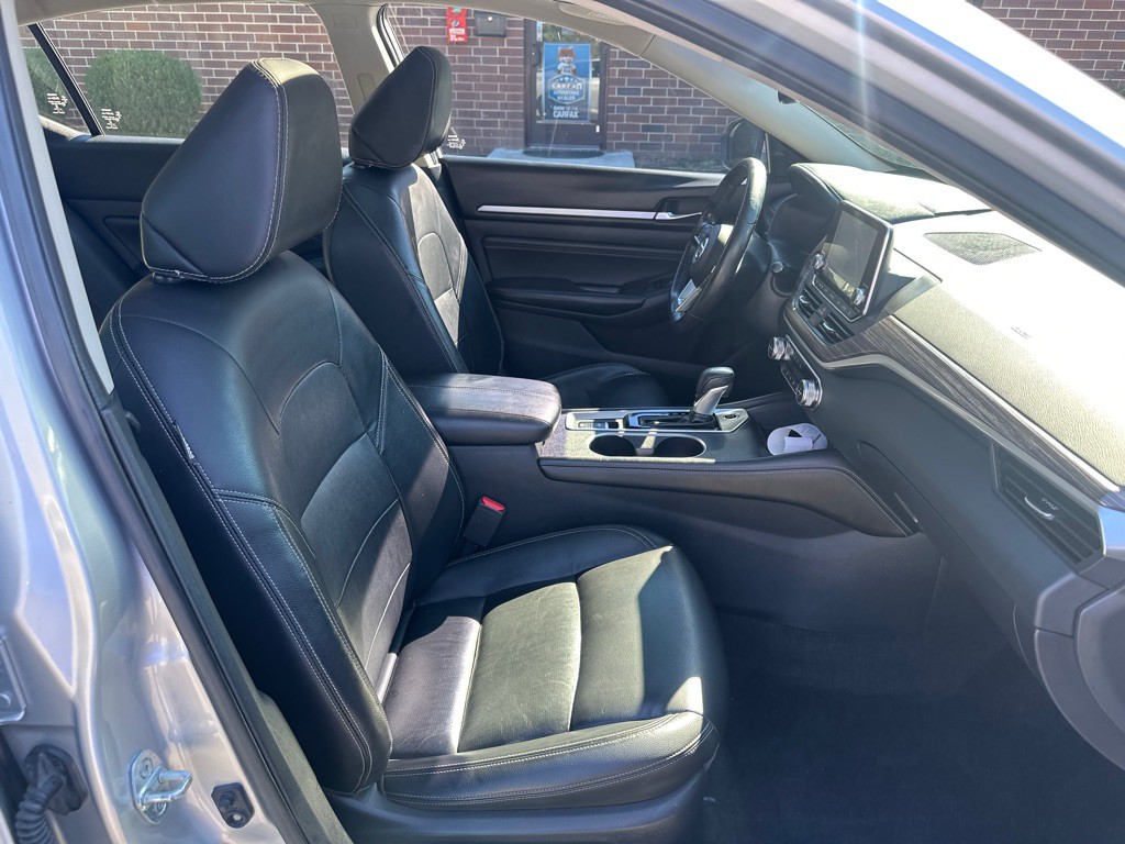 2019 Nissan Altima Image 20