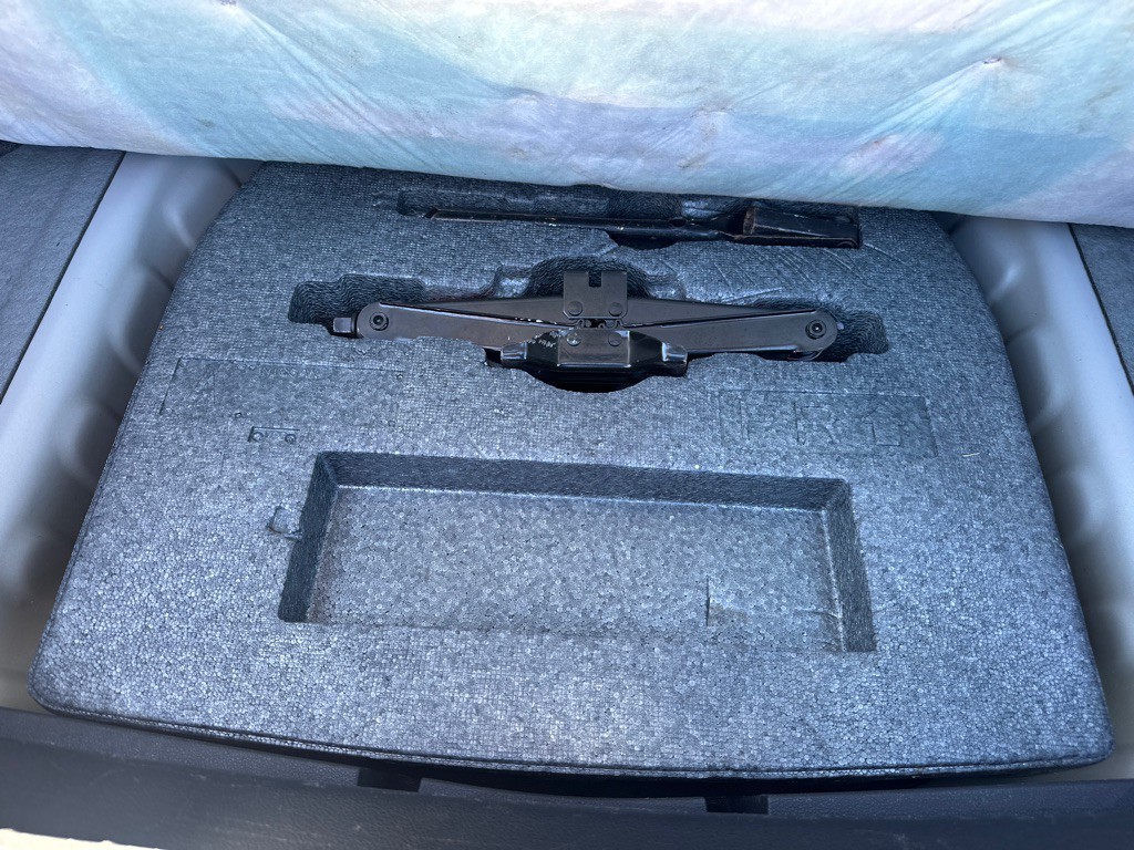 2019 Nissan Altima Image 39