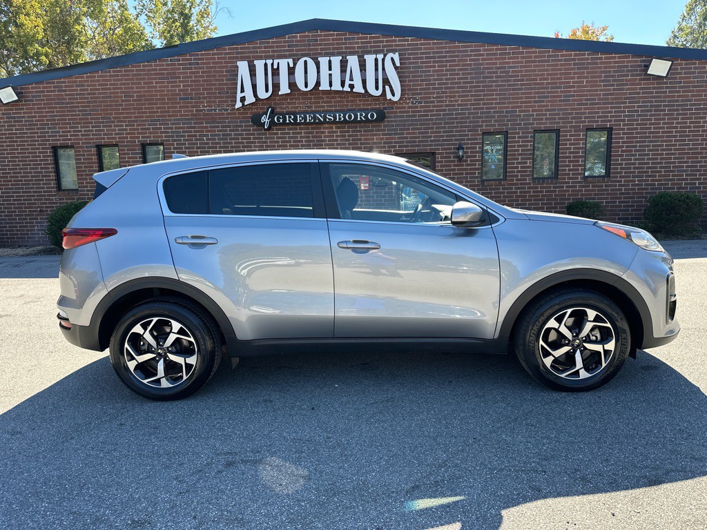 2022 Kia Sportage Image 8