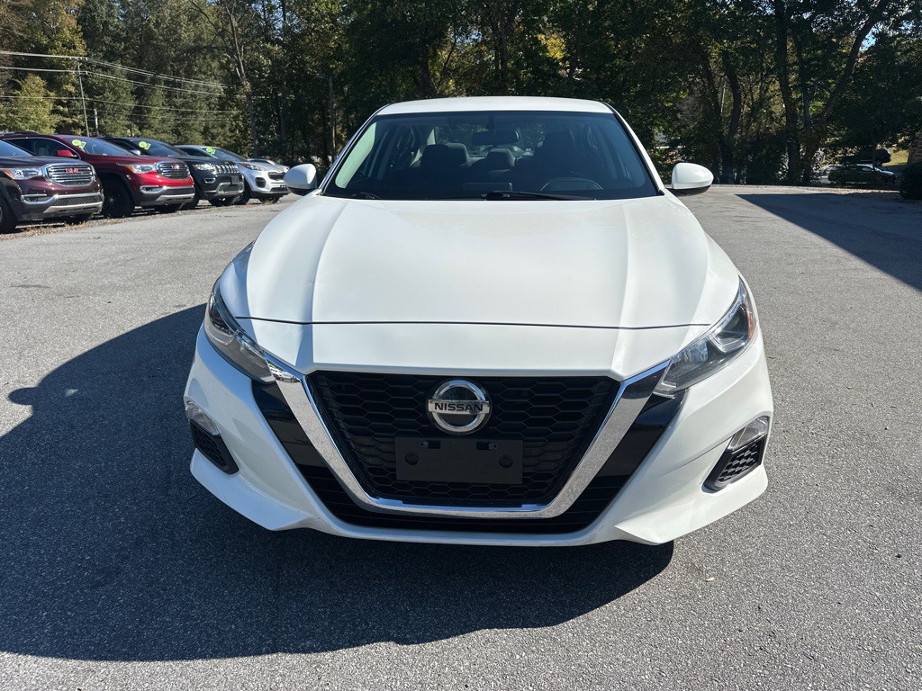 2020 Nissan Altima Image 3