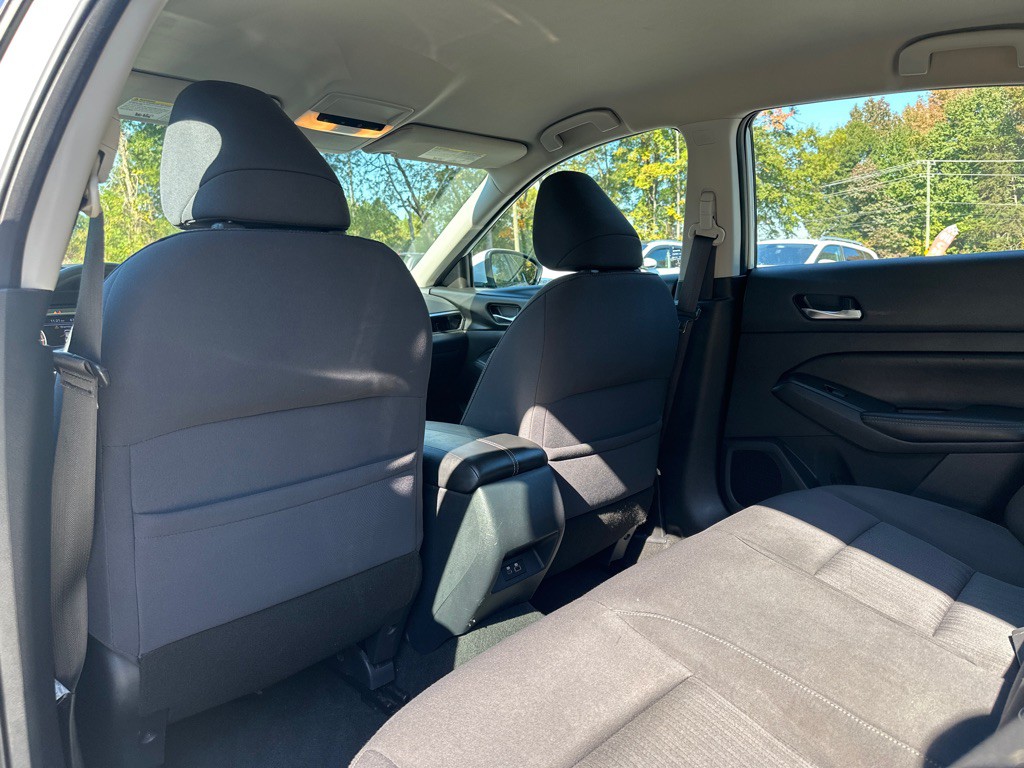 2020 Nissan Altima Image 14