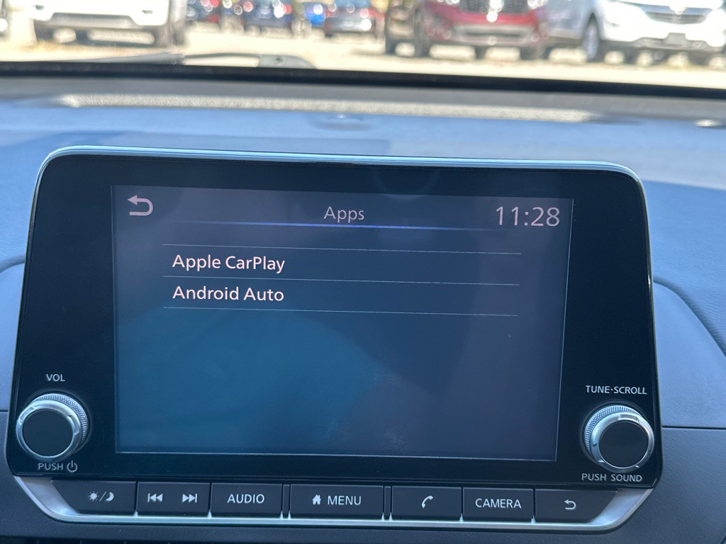 2020 Nissan Altima Image 28