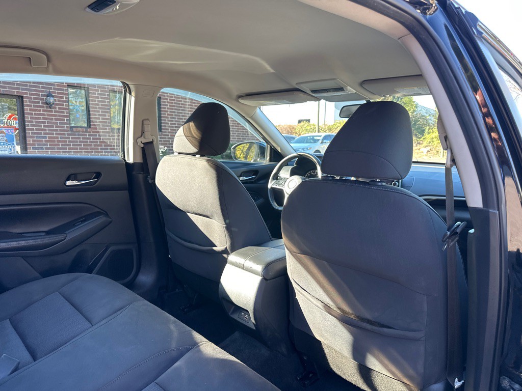 2019 Nissan Altima Image 23
