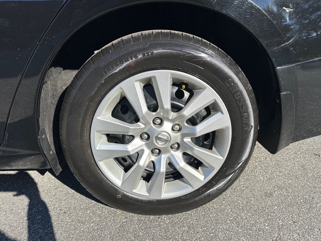 2019 Nissan Altima Image 47