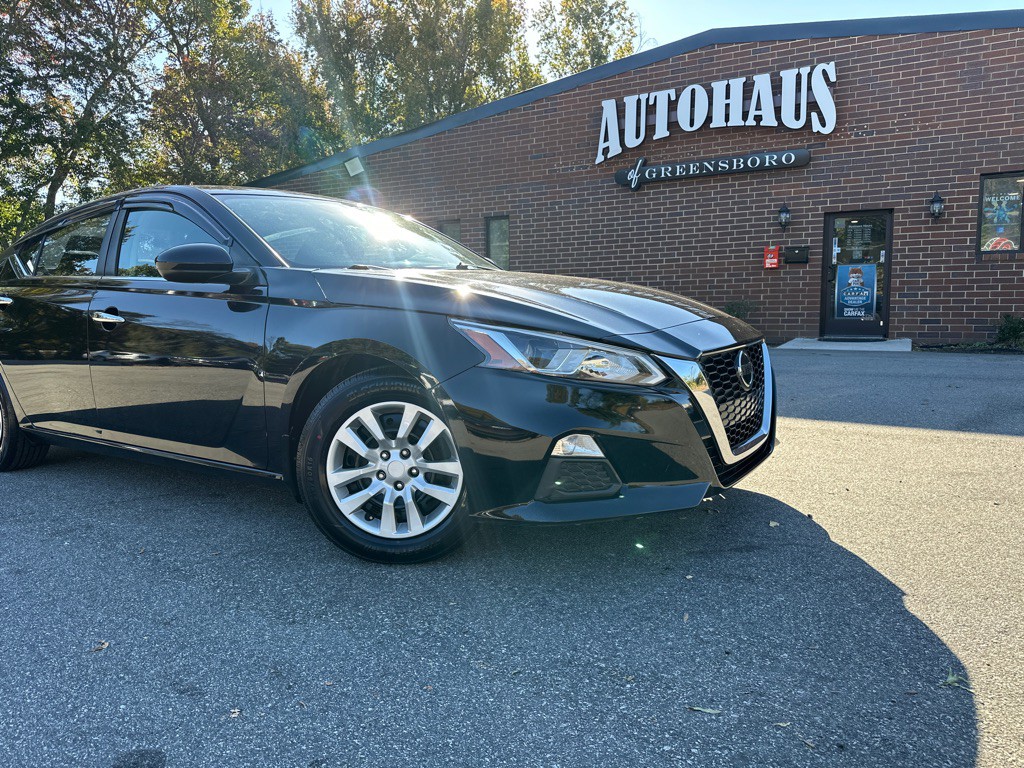 2019 Nissan Altima Image 53