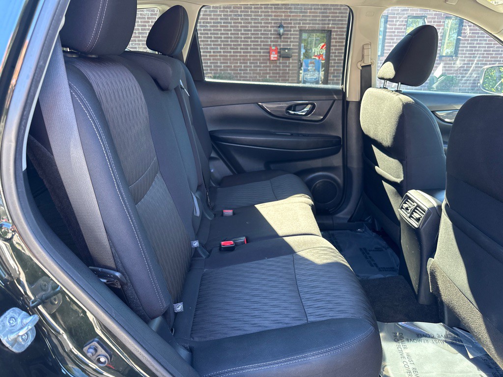 2019 Nissan Rogue Image 22