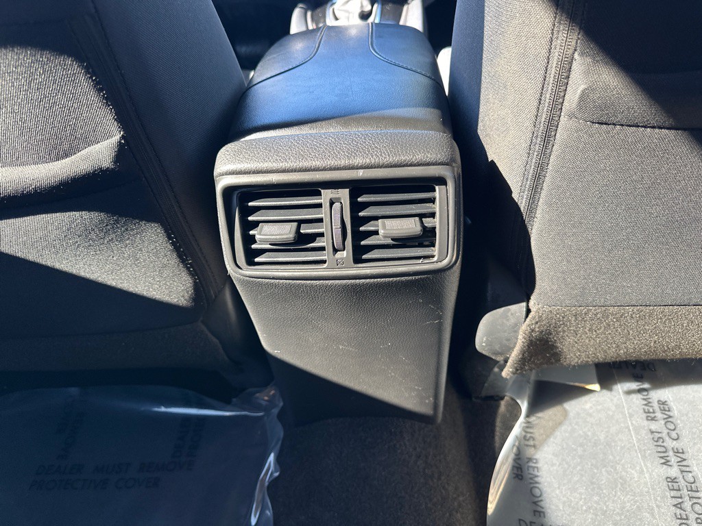 2019 Nissan Rogue Image 29